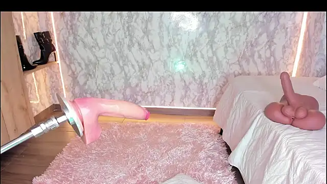 whiitneyfox online show from 5, 3, 2026