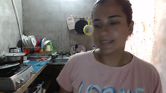 Snapshot of Coral0403 chatting on 18, 2, 2025 Coral0403 online show from 18, 2, 2025