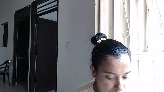 Snapshot of Coral0403 chatting on 5, 3, 2025 Coral0403 online show from 5, 3, 2025