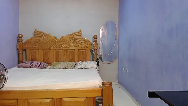 Coral0403 online show from 10, 1, 2026