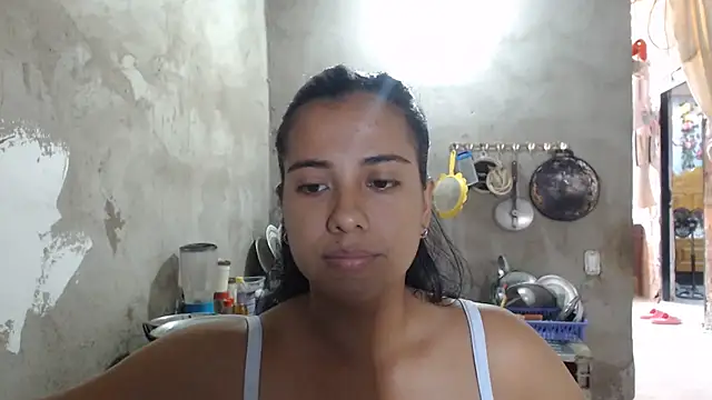 Coral0403 online show from 14, 6, 2026