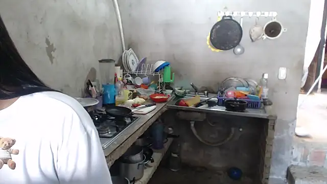 Snapshot of Coral0403 chatting on 18, 10, 2025 Coral0403 online show from 18, 10, 2025