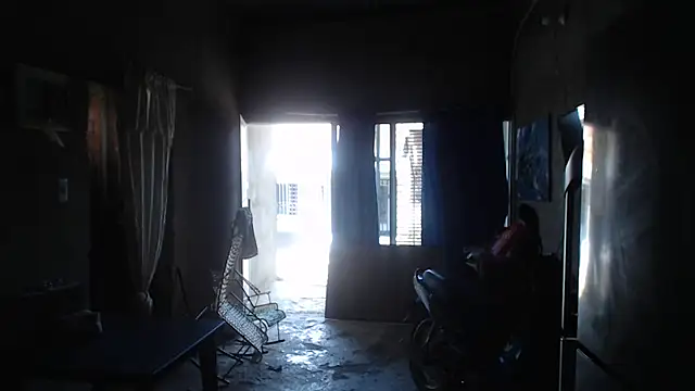 Snapshot of Coral0403 chatting on 8, 11, 2025 Coral0403 online show from 8, 11, 2025