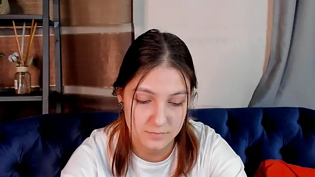 GuinevereGell online show from 26, 12, 2024