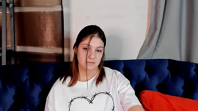 GuinevereGell online show from 27, 12, 2024