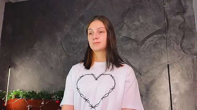 GuinevereGell online show from 28, 12, 2024