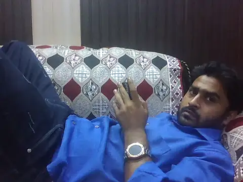 indihotguy online show from 31, 10, 2025