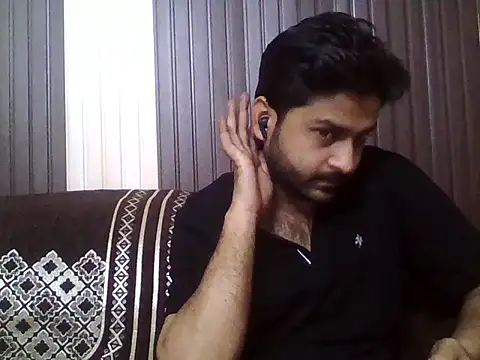 indihotguy online show from 2, 4, 2026