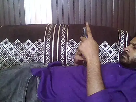 indihotguy online show from 18, 4, 2026