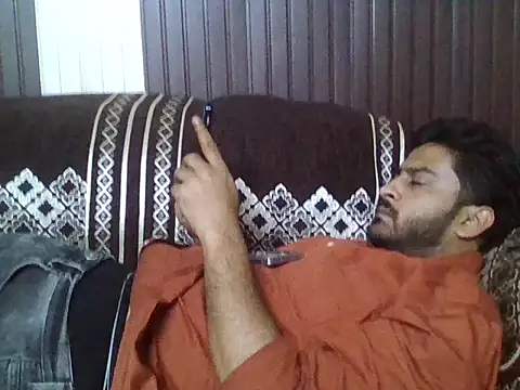 indihotguy online show from 5, 4, 2026