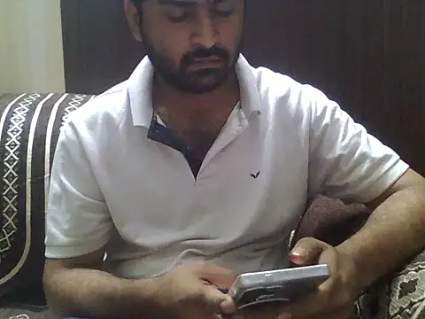 Snapshot of indihotguy chatting on 7, 5, 2026 indihotguy online show from 7, 5, 2026