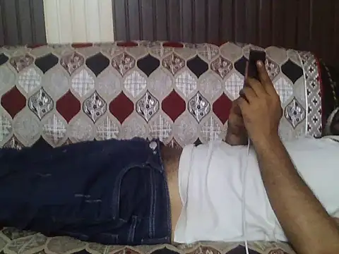 Snapshot of indihotguy chatting on 26, 5, 2026 indihotguy online show from 26, 5, 2026