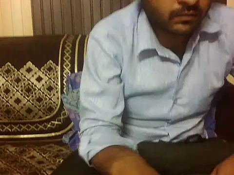 Snapshot of indihotguy chatting on 11, 5, 2026 indihotguy online show from 11, 5, 2026