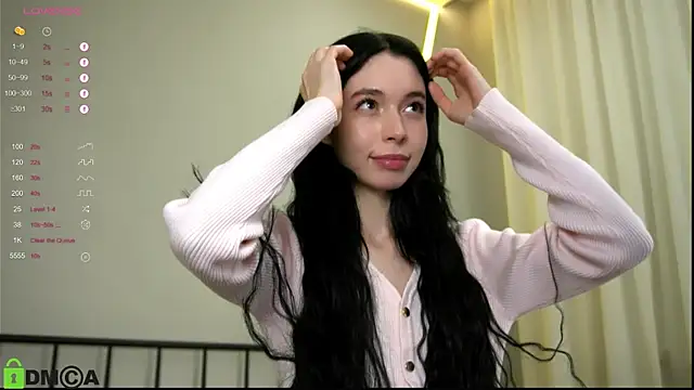 Snapshot of LittleOriana chatting on 18, 10, 2025 LittleOriana online show from 18, 10, 2025