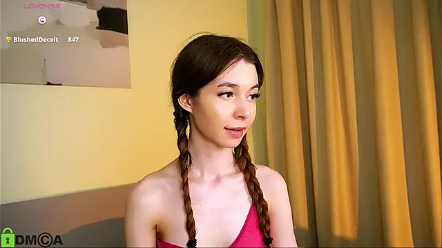 Snapshot of LittleOriana chatting on 30, 1, 2025 LittleOriana online show from 30, 1, 2025