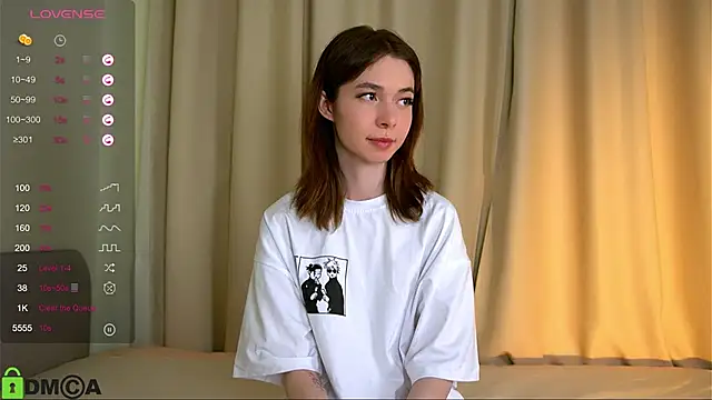 Snapshot of LittleOriana chatting on 26, 2, 2025 LittleOriana online show from 26, 2, 2025
