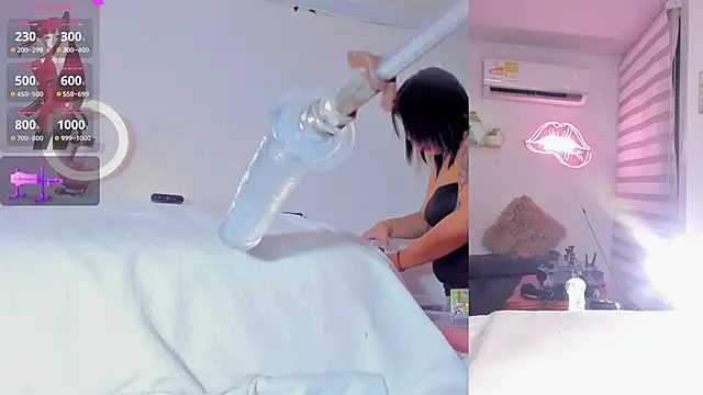 Maria Jones  online show from 2, 3, 2026