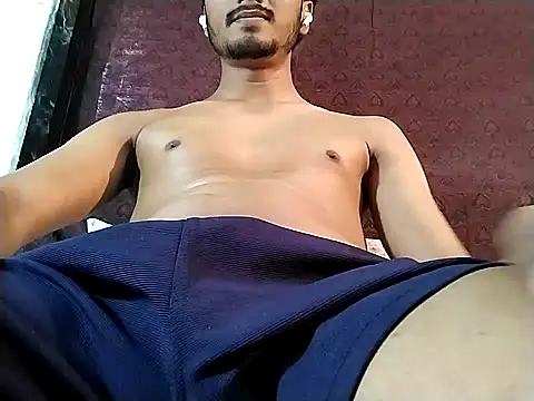 Snapshot of Ultimate_cHappiE chatting on 13, 11, 2025 Ultimate cHappiE online show from 13, 11, 2025