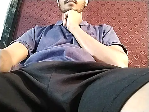 Snapshot of Ultimate_cHappiE chatting on 16, 11, 2025 Ultimate cHappiE online show from 16, 11, 2025