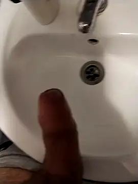 Fantomfantom16 online show from 3, 3, 2025