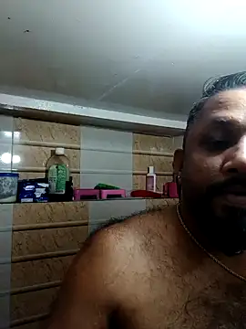 Snapshot of carria_homes chatting on 2, 2, 2025 carria homes online show from 2, 2, 2025