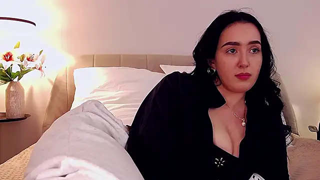KimKhallifa online show from 13, 5, 2026