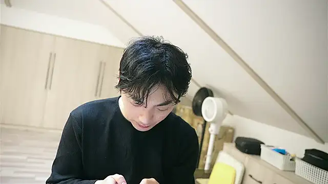 chinalover4199 online show from 9, 4, 2026