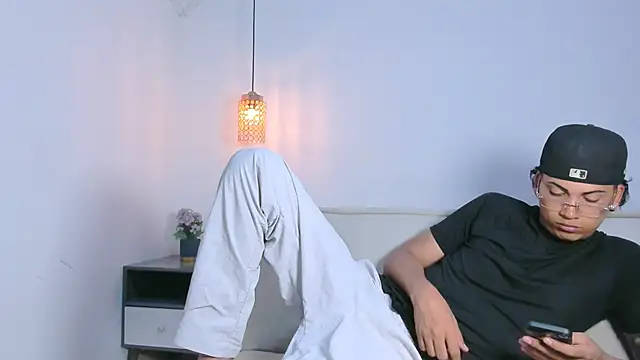 Br4ndxpimm online show from 25, 3, 2026