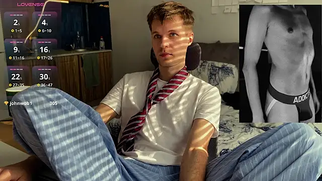 Leonnextdoor online show from 10, 3, 2026