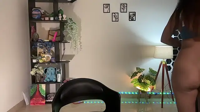 roseofvenom online show from 8, 11, 2025