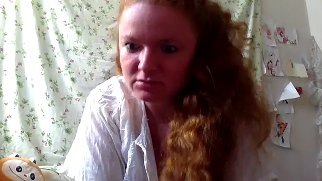 Snapshot of Rae_Jeannie chatting on 27, 7, 2026 Rae Jeannie online show from 27, 7, 2026