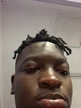 Snapshot of Redfucks333 chatting on 6, 11, 2025 Redfucks333 online show from 6, 11, 2025