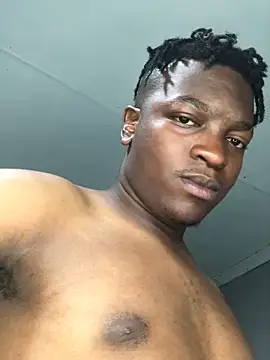 Snapshot of Redfucks333 chatting on 5, 11, 2025 Redfucks333 online show from 5, 11, 2025