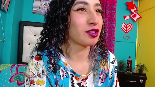 valerie mase online show from 4, 11, 2025