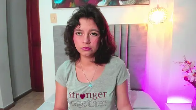 LuciaFerrero online show from 3, 10, 2025