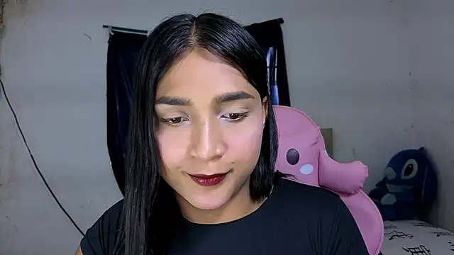 Miss noah18 online show from 9, 9, 2025