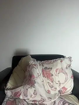 Ninabrunette18 online show from 2, 4, 2026