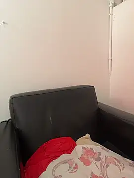 Ninabrunette18 online show from 1, 4, 2026