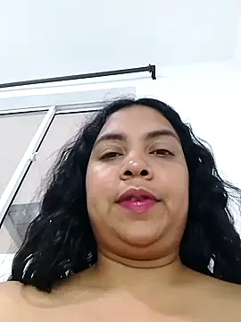 Brendabluee online show from 9, 2, 2025