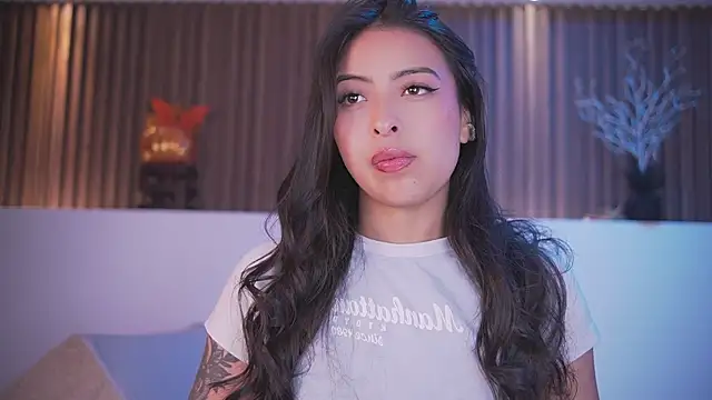 Camila dupont online show from 14, 4, 2026