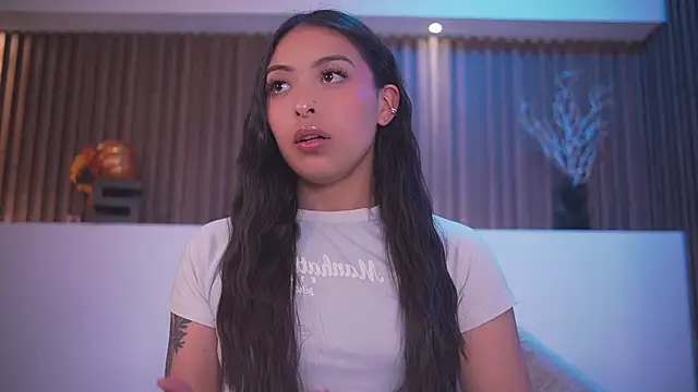 Camila dupont online show from 24, 6, 2026