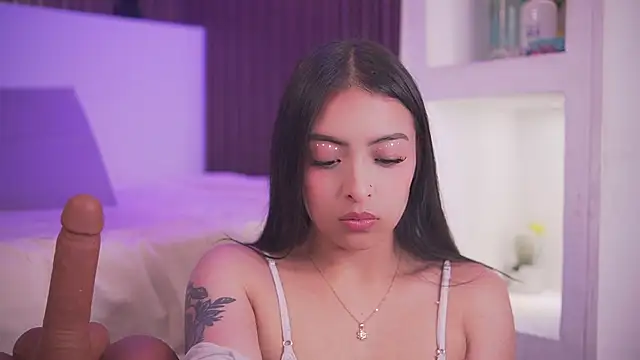 Camila dupont online show from 25, 6, 2026
