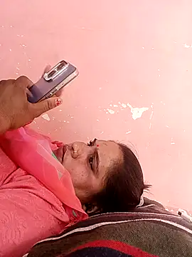 Aadhya Bahri online show from 4, 3, 2025