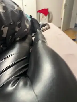 latexmen6 online show from 1, 3, 2026