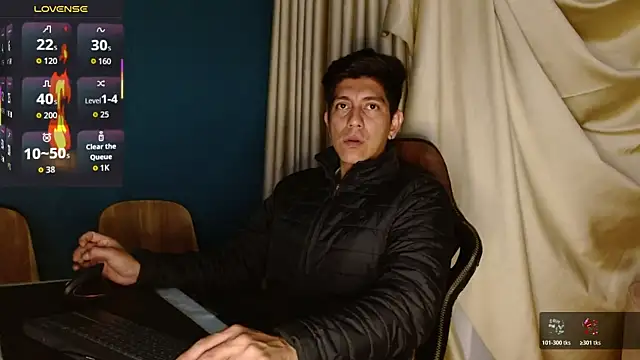 Snapshot of Noah-cock chatting on 19, 11, 2025 Noah-cock online show from 19, 11, 2025