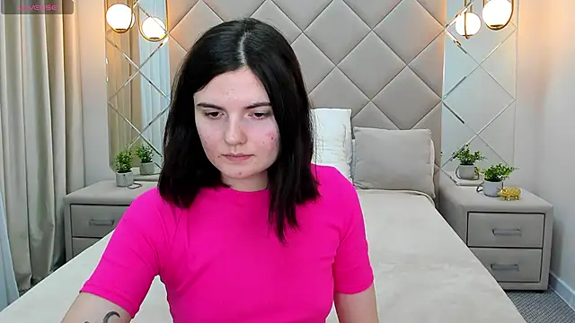 CharlotteMitchell online show from 8, 2, 2025