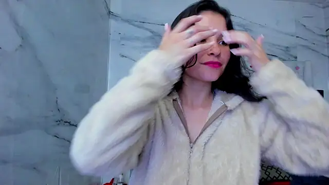 Snapshot of arissha_lee chatting on 2, 7, 2026 arissha lee online show from 2, 7, 2026