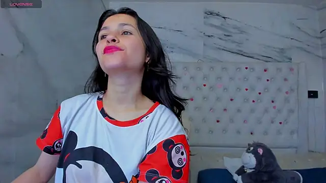 Snapshot of arissha_lee chatting on 14, 6, 2026 arissha lee online show from 14, 6, 2026