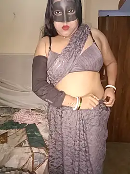 Hot muskaan online show from 6, 8, 2026