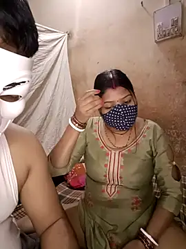 Hot muskaan online show from 9, 3, 2025